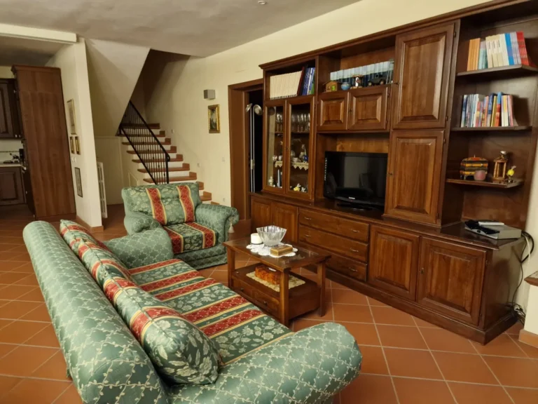 The house of Love-interni-10