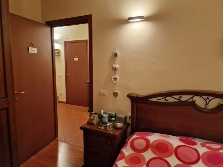 The house of Love-interni-15
