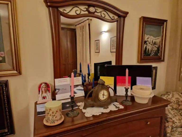 The house of Love-interni-26