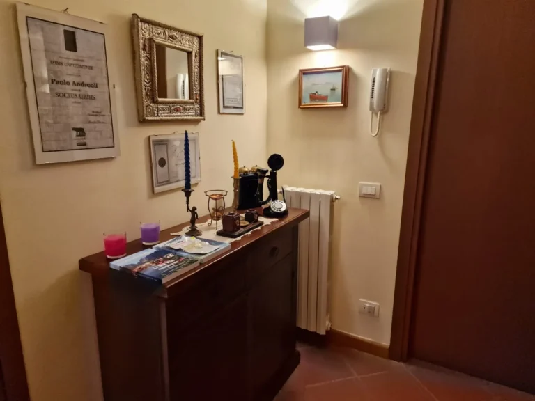 The house of Love-interni-45